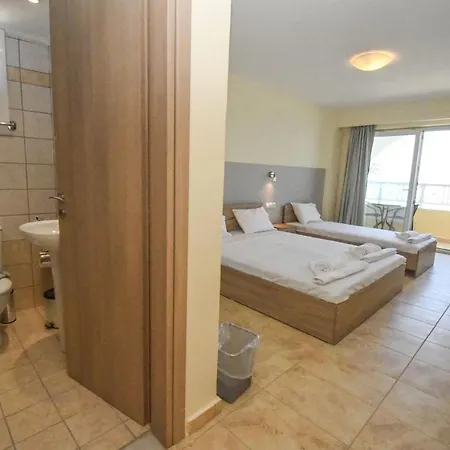 Nefeli Beach Otel Argassi